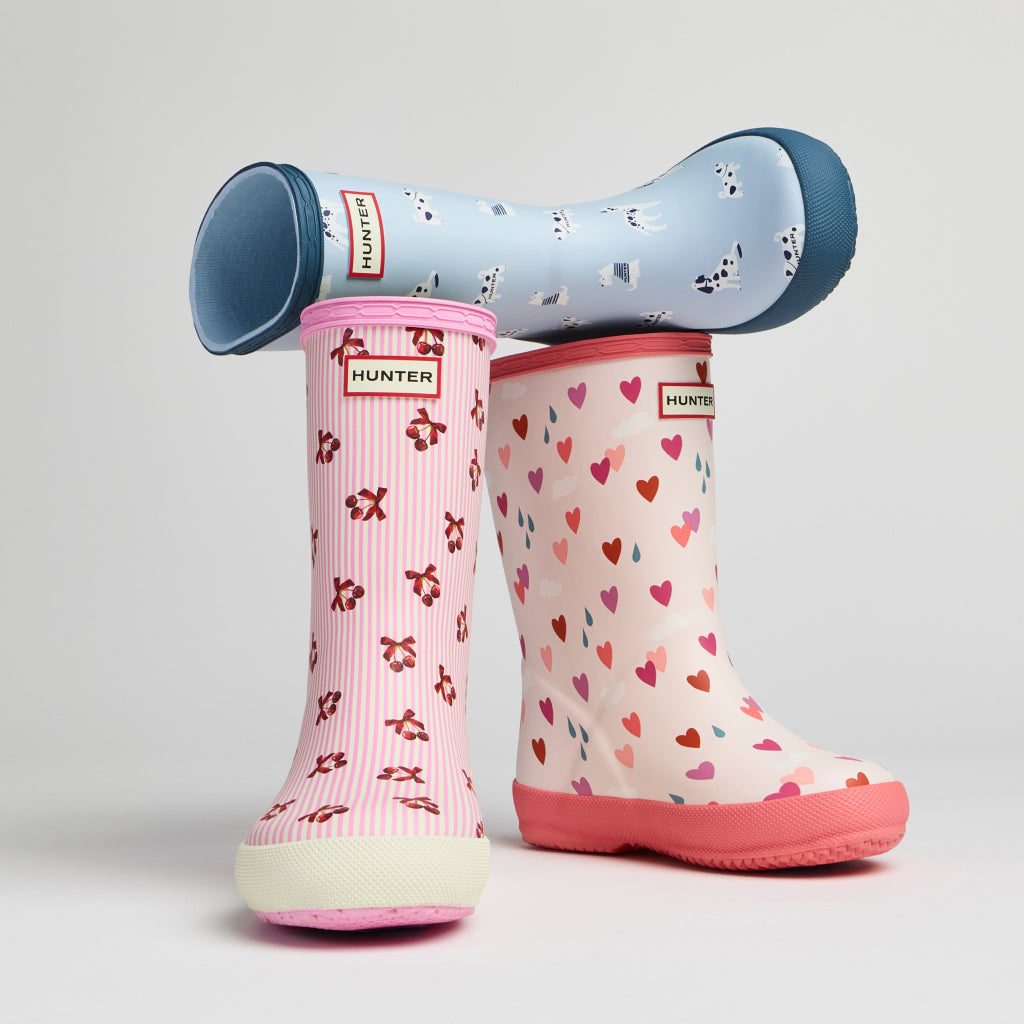 Kids' novelty print boots collection