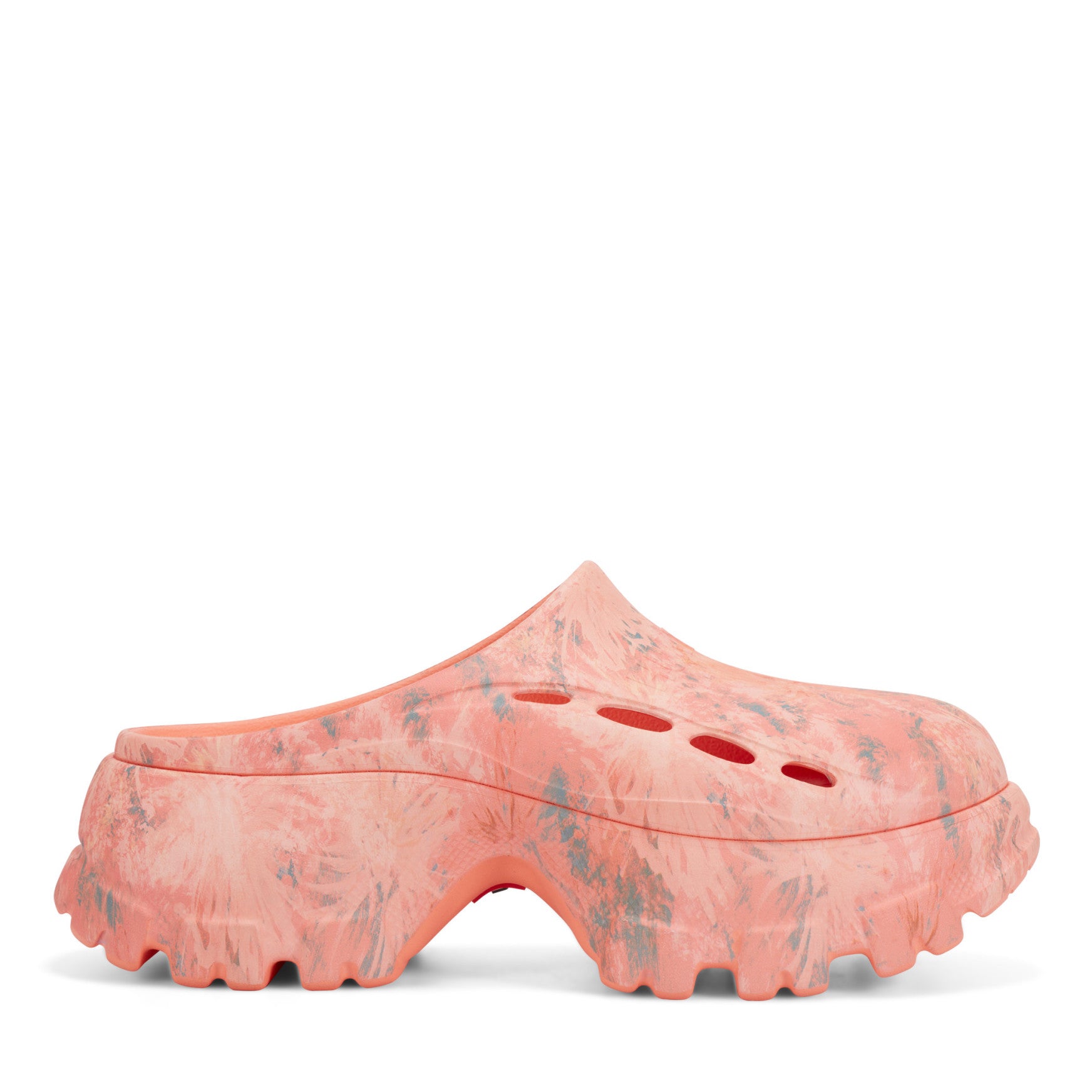 Women's Bryce Slip-on Closed Toe Casual Clogs