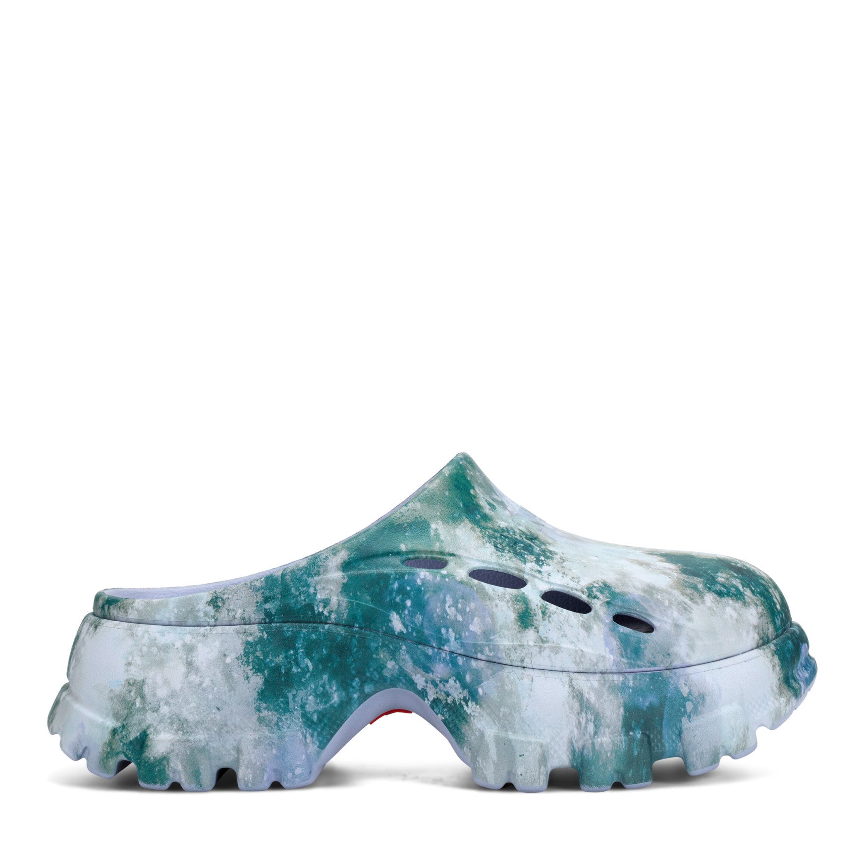 Women's Bryce Slip-on Closed Toe Casual Clogs